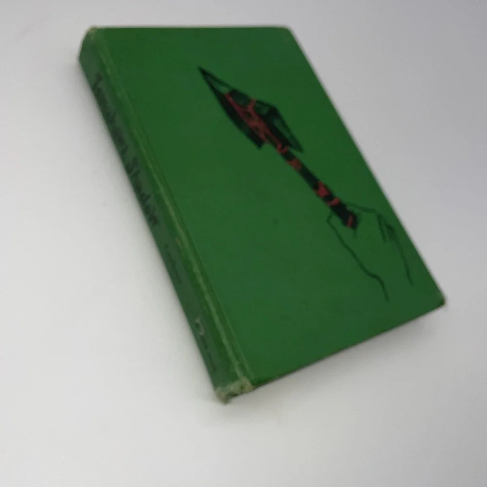 Tomahawk Shadow By Nancy Faulkner.‎ Doubleday 1959 Hardcover